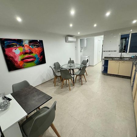 דירות ולנסיה Piso Nuevo Al Lado Del Mar מראה חיצוני תמונה
